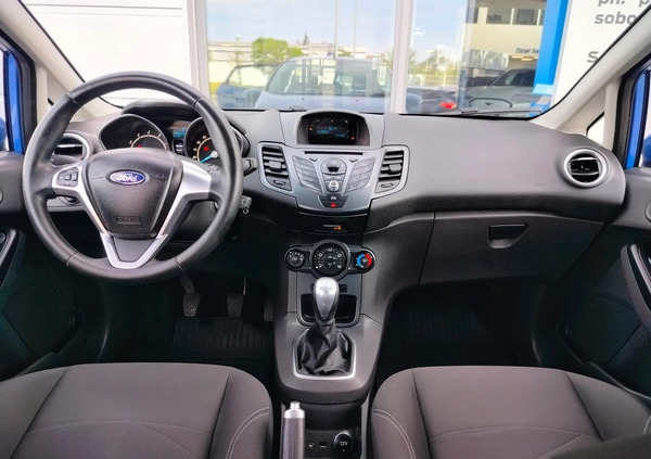 Ford Fiesta cena 24900 przebieg: 175222, rok produkcji 2013 z Toruń małe 596